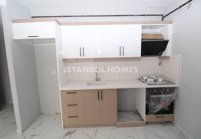 伊斯坦布尔埃森尤特综合设施内一卧室公寓 6