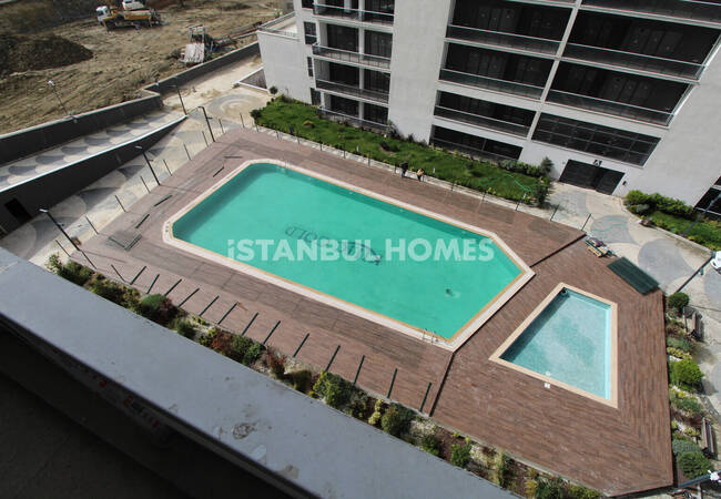 伊斯坦布尔埃森尤特综合设施内一卧室公寓 12