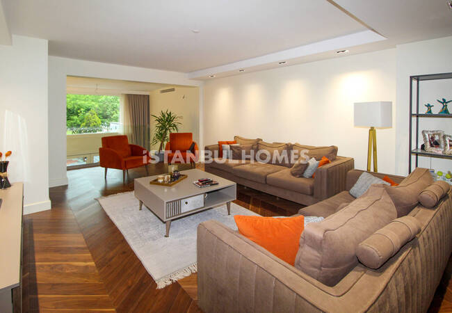 6-zimmer-haus Mit Privatem Garten In Besiktas Istanbul 12