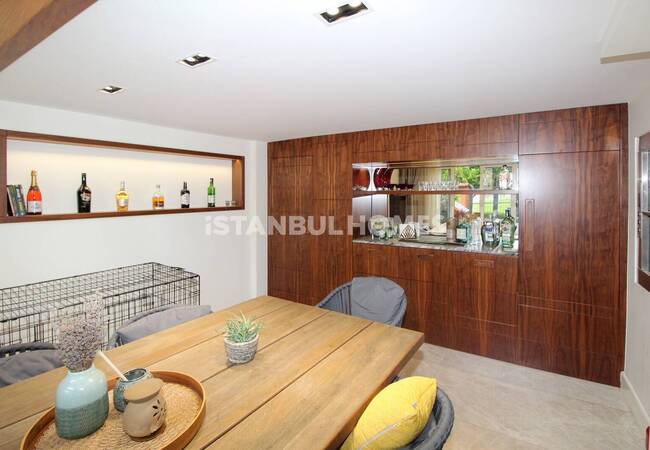 6-zimmer-haus Mit Privatem Garten In Besiktas Istanbul 16