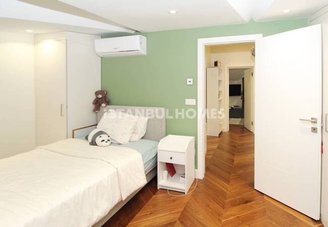 6-zimmer-haus Mit Privatem Garten In Besiktas Istanbul 32