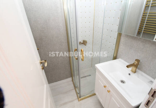 Apartments in a Complex in an Advantageous Location in Esenyurt 12