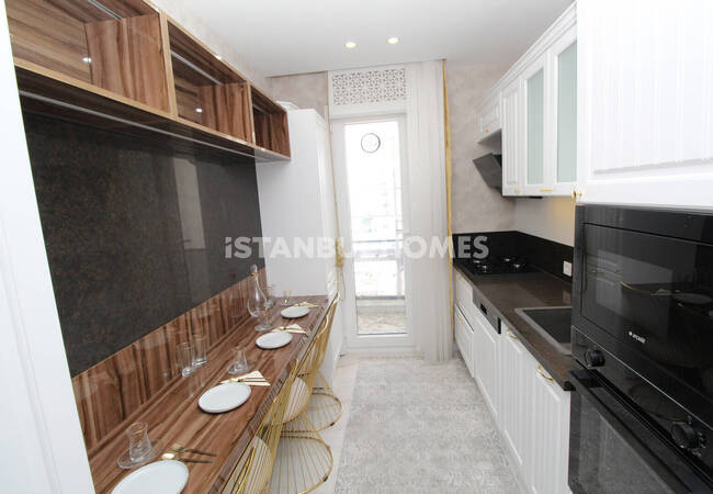 Apartments in a Complex in an Advantageous Location in Esenyurt 6