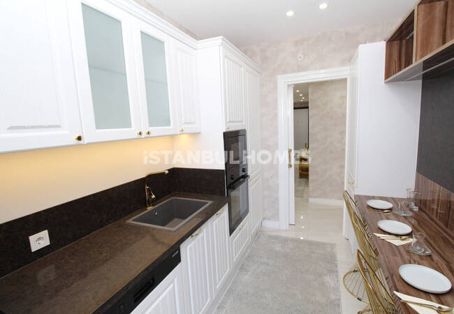 Apartments in a Complex in an Advantageous Location in Esenyurt 8