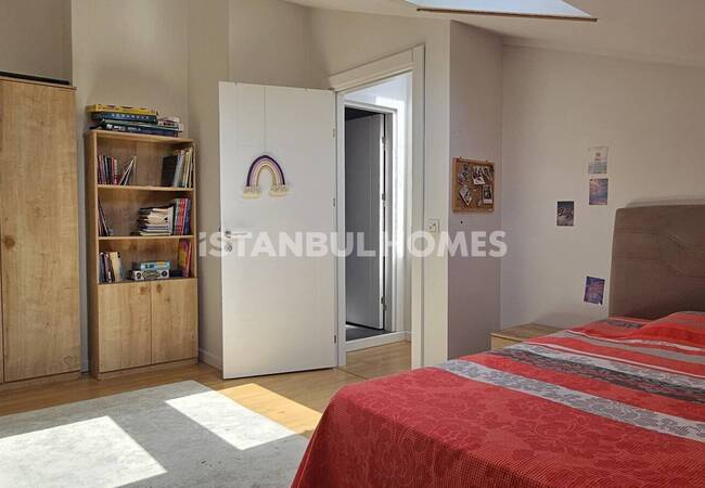 آپارتمان دوبلکس در موقعیت عمودی در Kadikoy استانبول 24