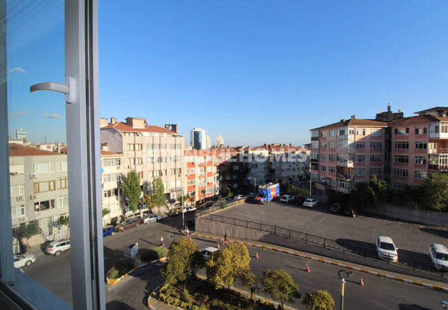 Furnished Apartment Near Shopping Mall in Sisli Istanbul 22