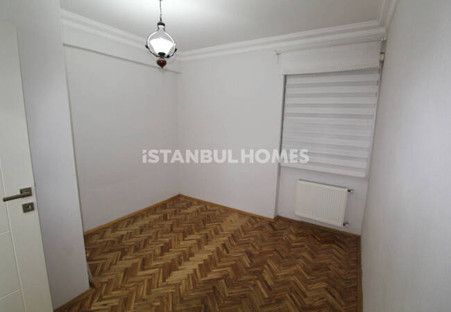 3-bedroom Flat in a Complex Near Amenities in Istanbul Sisli 8