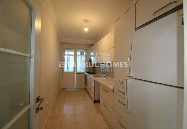 3-bedroom Flat in a Complex Near Amenities in Istanbul Sisli 6