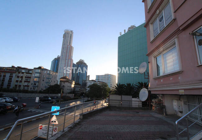 3-bedroom Flat in a Complex Near Amenities in Istanbul Sisli 17