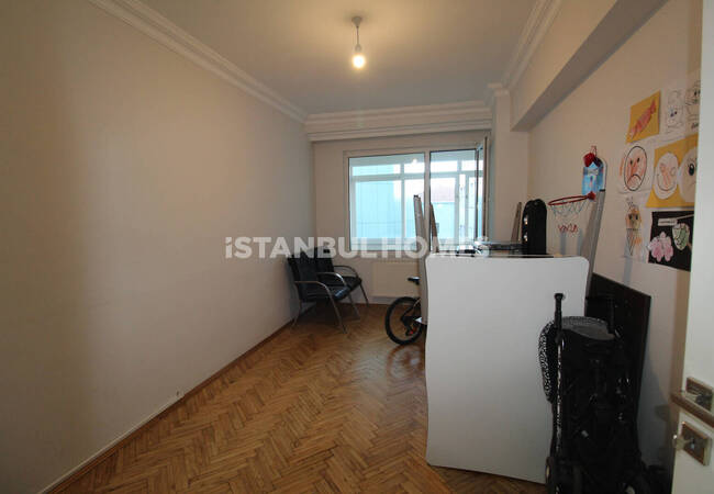 3-bedroom Flat in a Complex Near Amenities in Istanbul Sisli 11