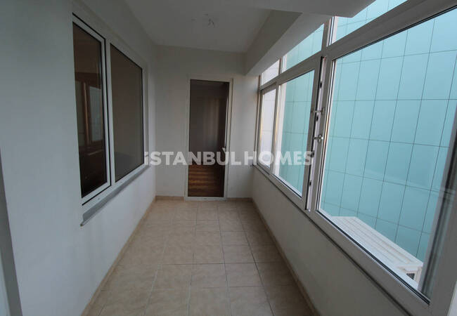 3-bedroom Flat in a Complex Near Amenities in Istanbul Sisli 16
