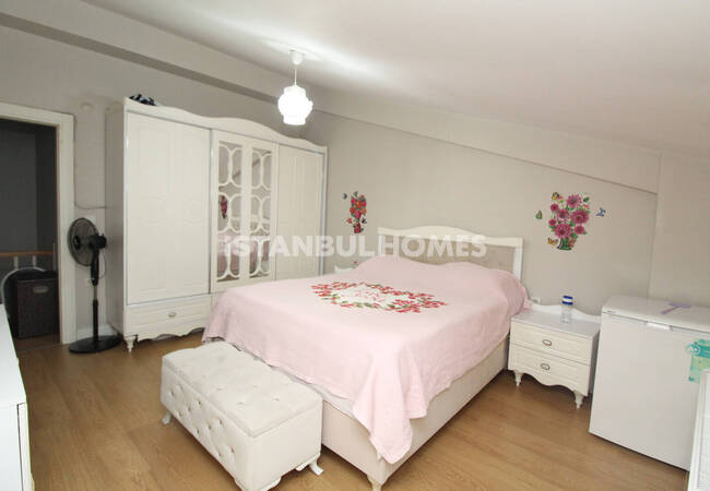 伊斯坦布尔 Eyupsultan 地铁站附近一栋建筑内的复式公寓 8