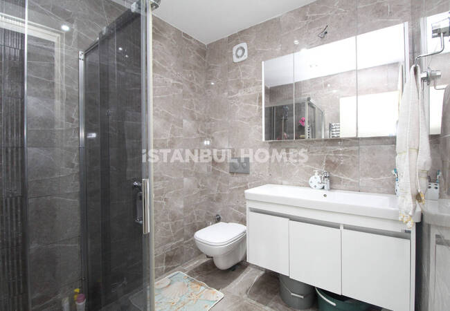 伊斯坦布尔 Eyupsultan 地铁站附近一栋建筑内的复式公寓 15