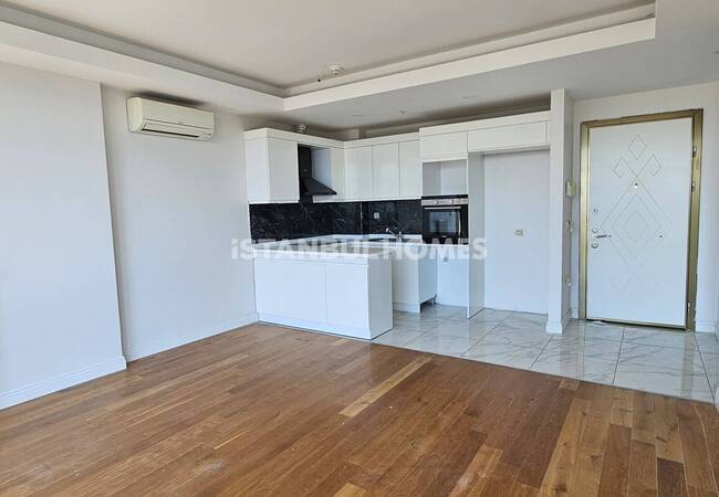 Key Ready Apartment Near Transportation Facilities in Kadikoy 10