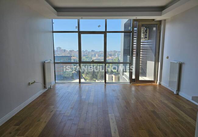Key Ready Apartment Near Transportation Facilities in Kadikoy 9