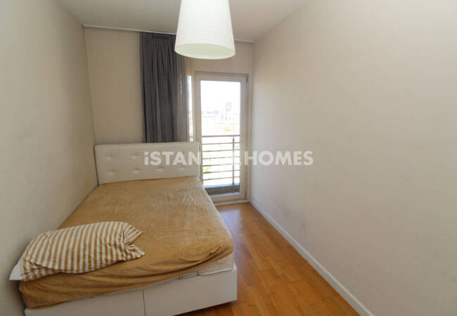 İstanbul Küçükçekmece'de Havuzlu Sitede Anahtar Teslim 2+1 Daire 15