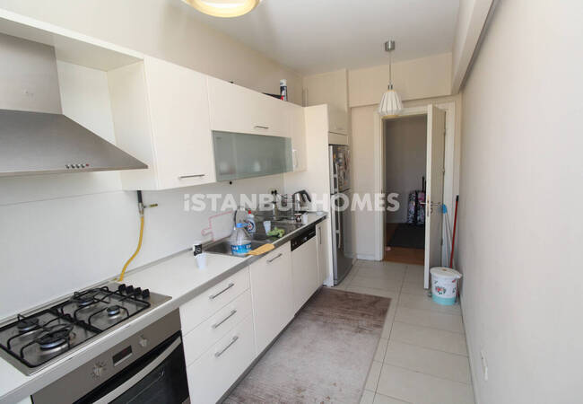 İstanbul Küçükçekmece'de Havuzlu Sitede Anahtar Teslim 2+1 Daire 7