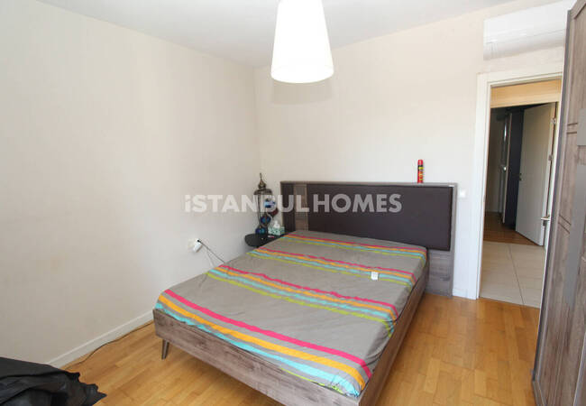 İstanbul Küçükçekmece'de Havuzlu Sitede Anahtar Teslim 2+1 Daire 12