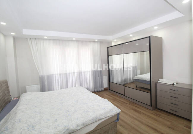 İstanbul Fatih'te Şehir Manzaralı Eşyalı Bina 9