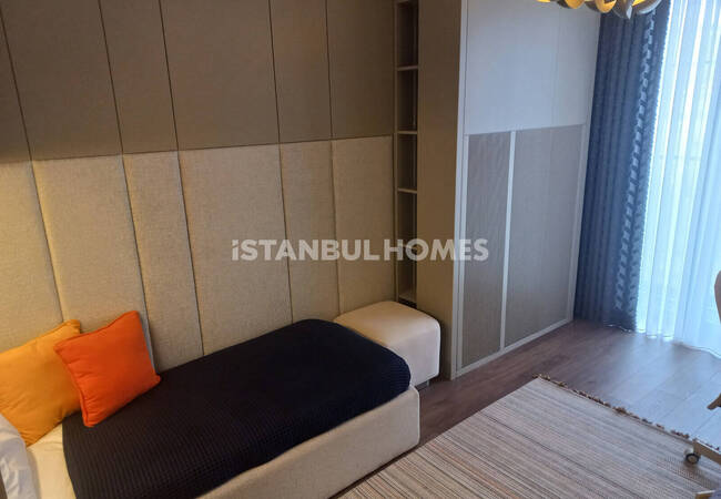 Apartments in Esenyurt with Pool, Sports Facilities & Security 14