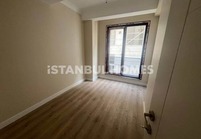 Modern Flats with Balcony and City Views in üsküdar İstanbul 6