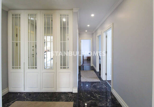 Furnished Flat with Sea View in Beylikdüzü İstanbul 20
