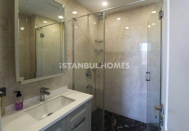 Furnished Flat with Sea View in Beylikdüzü İstanbul 30