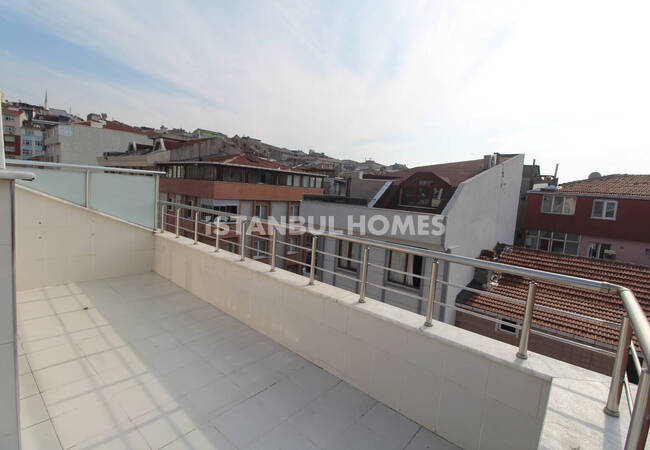 Bahçelievler'de Taşınmaya Hazır Şehir Manzaralı Dubleks Daire 22