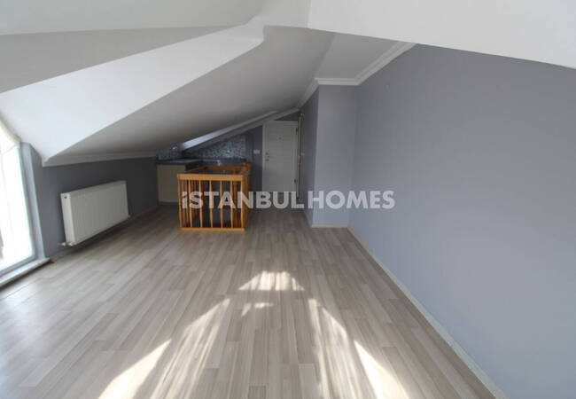 Bahçelievler'de Taşınmaya Hazır Şehir Manzaralı Dubleks Daire 16