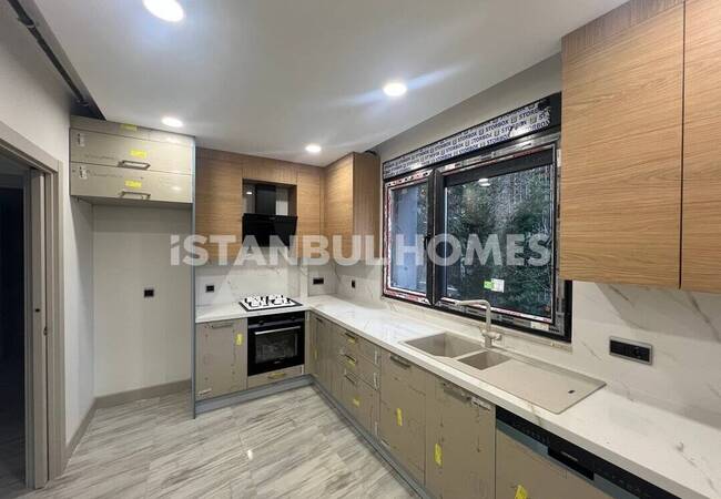 卡德柯伊的房地产，步行即可到达海滩 7