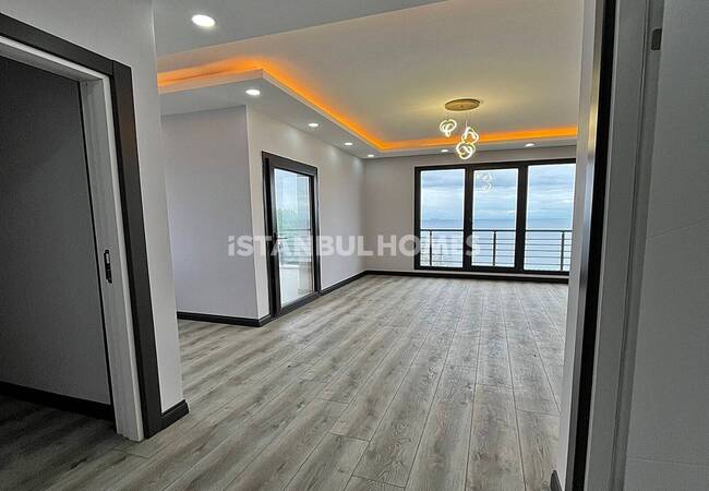 7-bedroom Detached House with Sea View in Silivri, Istanbul 9