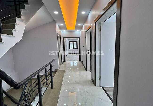 7-bedroom Detached House with Sea View in Silivri, Istanbul 21