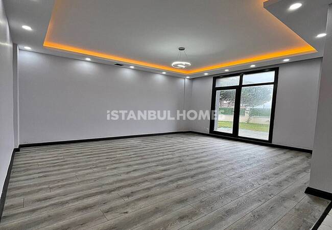 7-bedroom Detached House with Sea View in Silivri, Istanbul 8