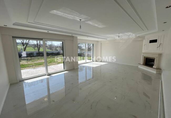 Tuzla'da Güvenlikli Sitede Doğa Manzaralı Evler 6