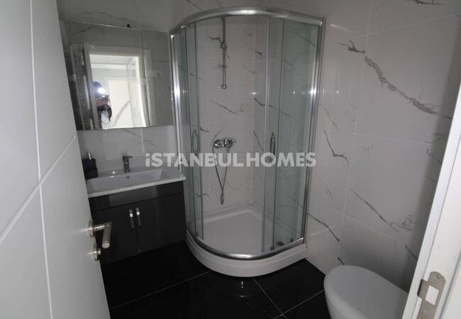 位于kağıthane的两居室公寓，靠近地铁和地铁巴士 12