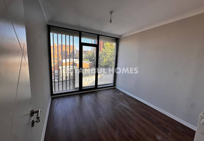 位于kağıthane的两居室公寓，靠近地铁和地铁巴士 9