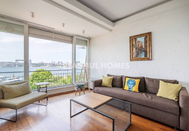Bosphorus View Airbnb-licensed Apartment in Uskudar 2