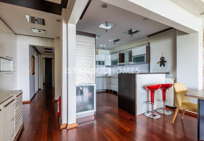 Bosphorus View Airbnb-licensed Apartment in Uskudar 8