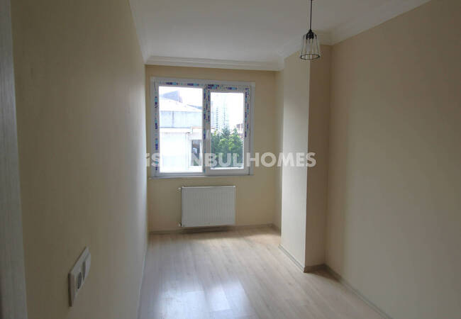 Key Ready Flat on Middle Floor in İstanbul Esenyurt 8