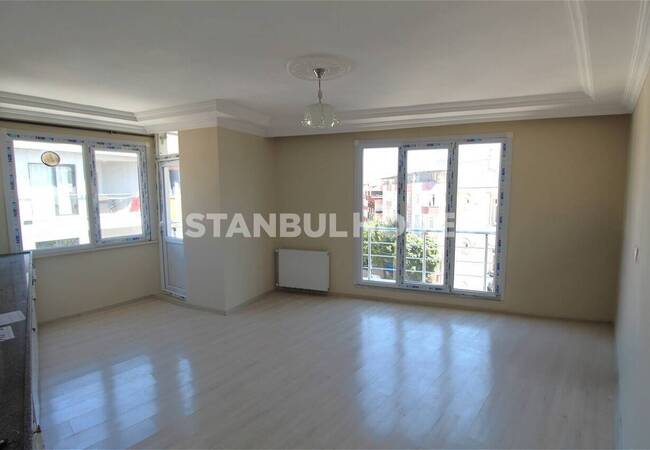 Key Ready Flat on Middle Floor in İstanbul Esenyurt 3