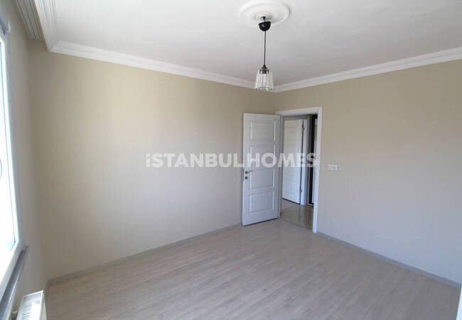 Key Ready Flat on Middle Floor in İstanbul Esenyurt 7
