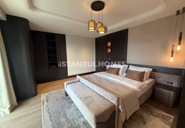 İstanbul’da Kapalı Havuzu Bulunan Sitede Seçkin Daireler 13