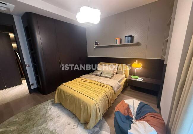 İstanbul’da Kapalı Havuzu Bulunan Sitede Seçkin Daireler 15