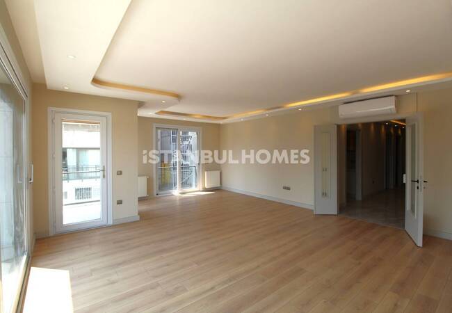 Flats with Unobstructed Sea Views in Bakırköy İstanbul 4