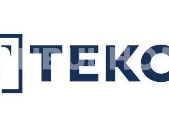 Commercials by Metro and Main Road in İstanbul Ataşehir 4