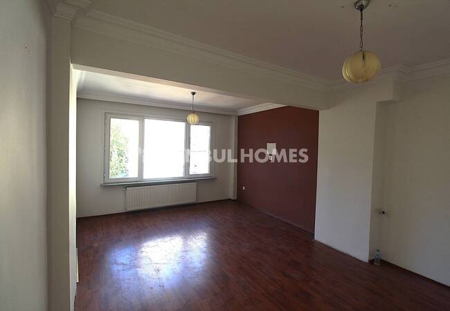 Spacious 3-bedroom Flat Near the Bosphorus 6