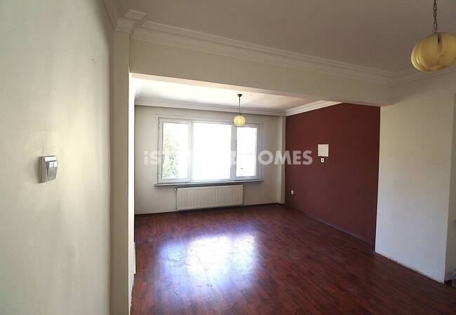 Spacious 3-bedroom Flat Near the Bosphorus 5