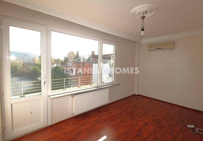 Spacious 3-bedroom Flat Near the Bosphorus 14