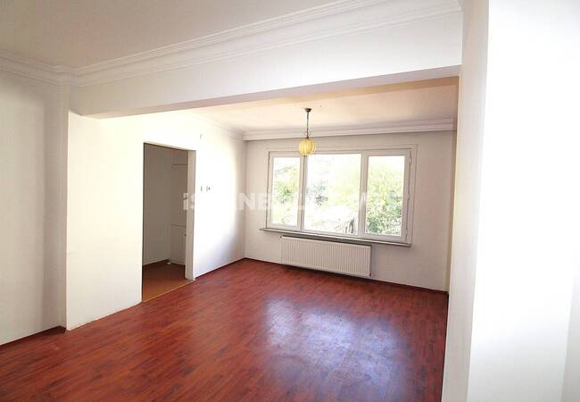 Spacious 3-bedroom Flat Near the Bosphorus 7