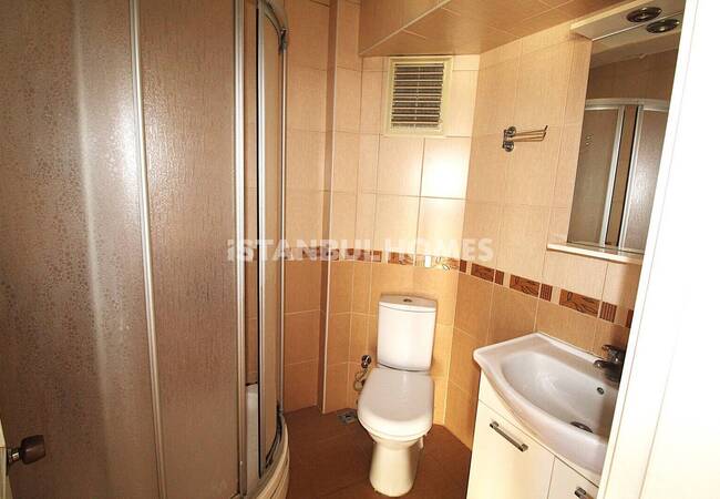 Spacious 3-bedroom Flat Near the Bosphorus 18